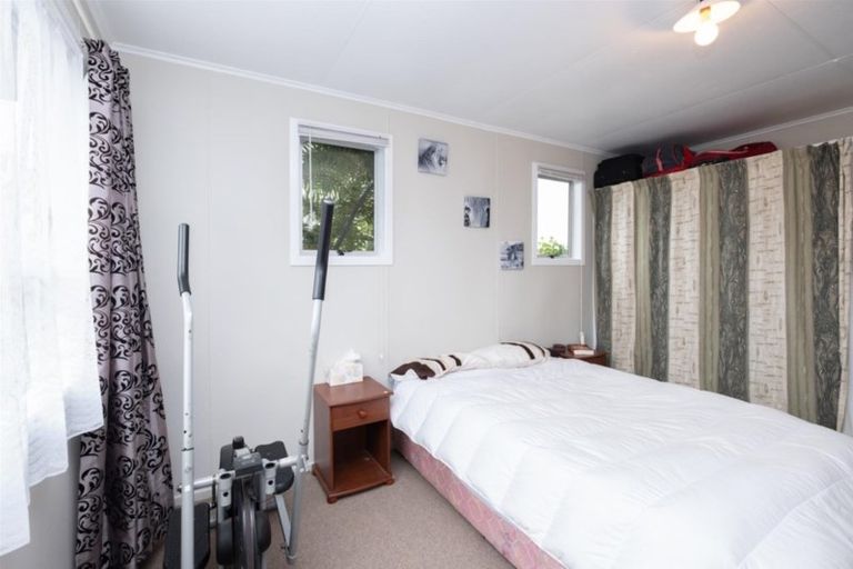 Photo of property in 186 Regan Street, Stratford, 4332