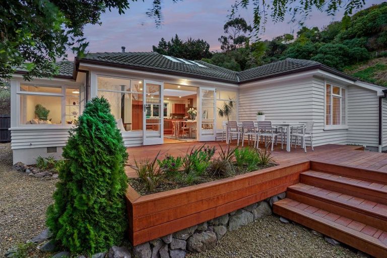 Photo of property in 26 Aratoro Place, Mount Pleasant, Christchurch, 8081