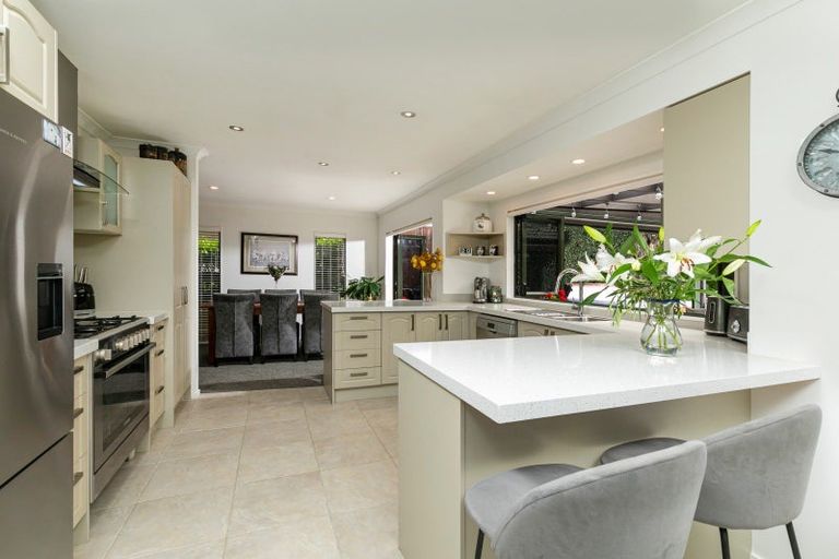 Photo of property in 3 Admirals Court Drive, Greenhithe, Auckland, 0632