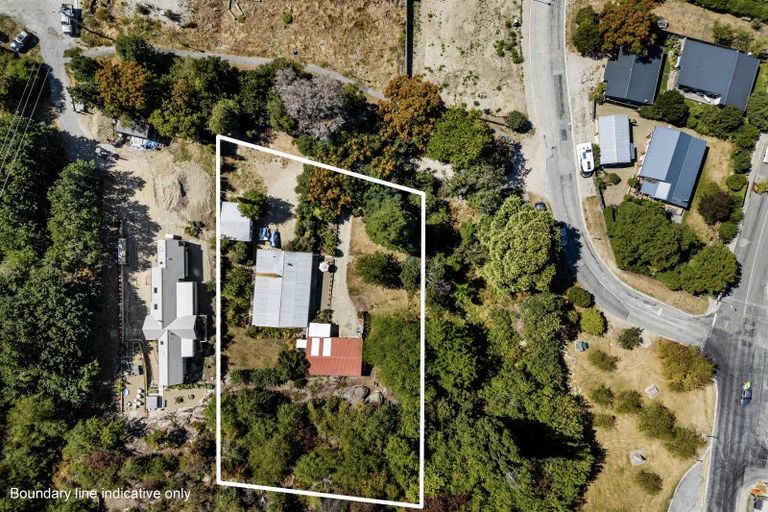 Photo of property in 3 Holloway Street, Clyde, 9330