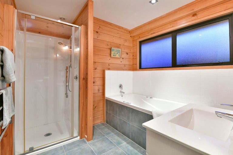 Photo of property in 12 Clansman Terrace, Gulf Harbour, Whangaparaoa, 0930