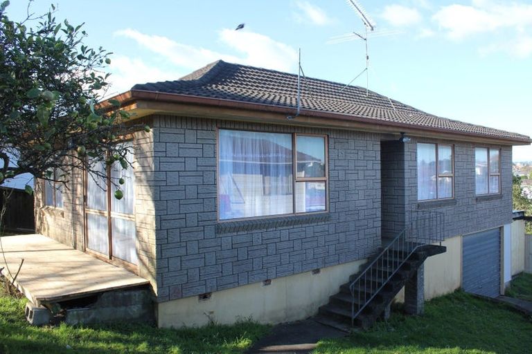 Photo of property in 37 Catkin Crescent, Papatoetoe, Auckland, 2025