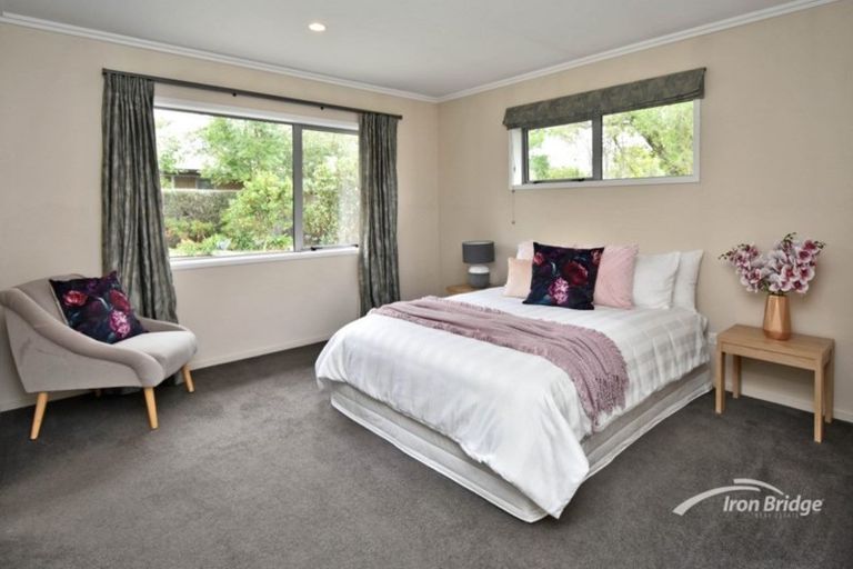 Photo of property in 75 Mokihi Gardens, Hillmorton, Christchurch, 8024