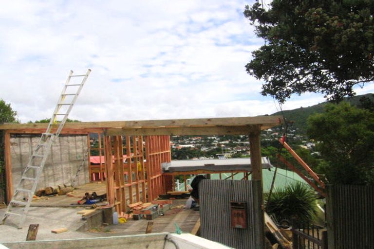 Photo of property in 107 Northland Road, Northland, Wellington, 6012