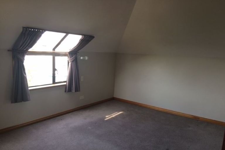 Photo of property in 8 Country Place, Burwood, Christchurch, 8083