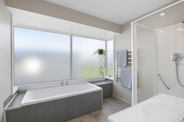 Photo of property in 1 Santa Rosa Avenue, Halswell, Christchurch, 8025