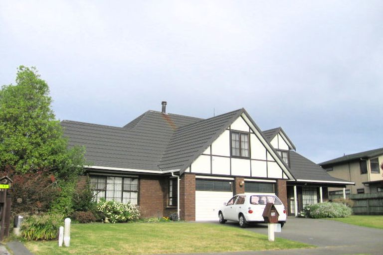 Photo of property in 15 Donegal Crescent, Tamatea, Napier, 4112