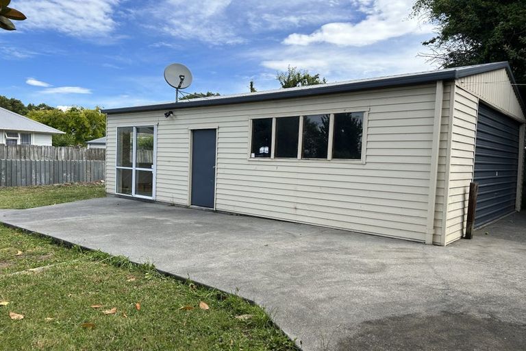 Photo of property in 8 Attlee Crescent, Bryndwr, Christchurch, 8053