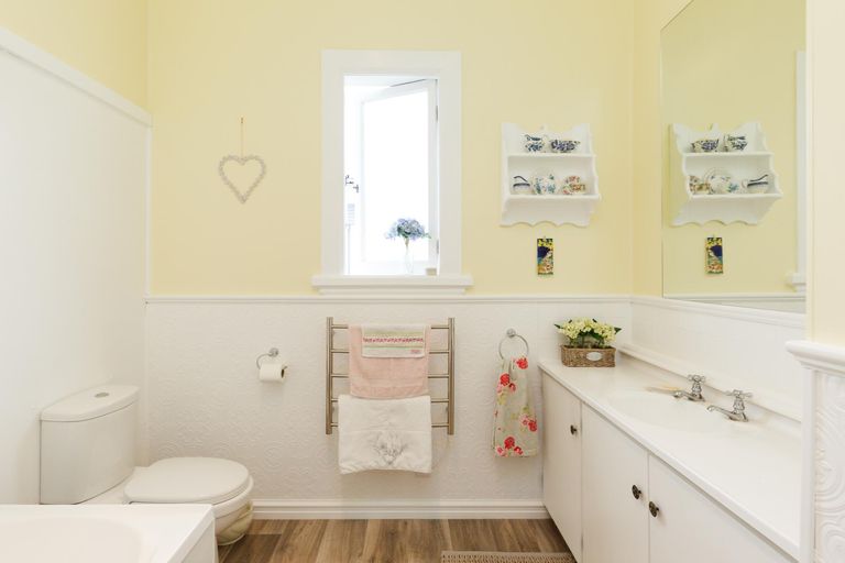 Photo of property in 12 Moerangi Street, West End, Palmerston North, 4410