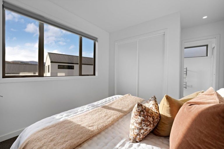 Photo of property in 28 Headley Drive, Lower Shotover, Queenstown, 9304