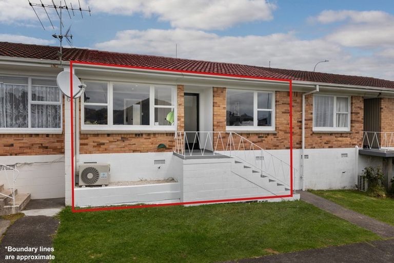 Photo of property in 2/69 Coronation Road, Papatoetoe, Auckland, 2025