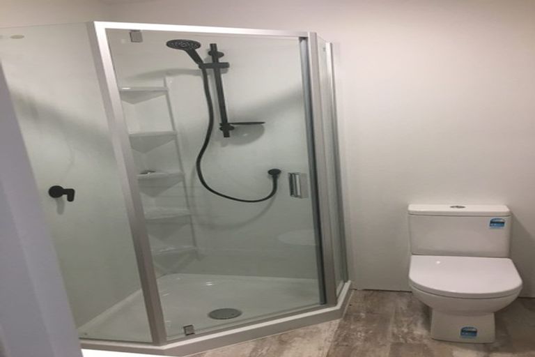 Photo of property in 265 Fernhill Road, Sunshine Bay, Queenstown, 9300