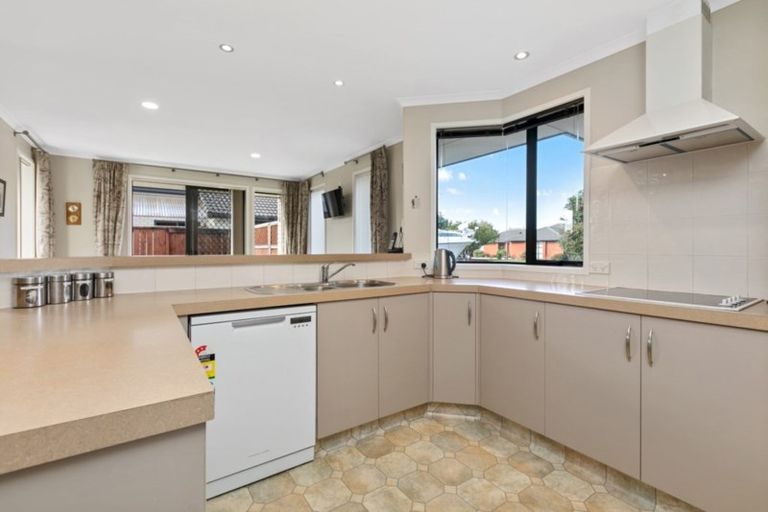 Photo of property in 40 Kakapo Place, Pyes Pa, Tauranga, 3112