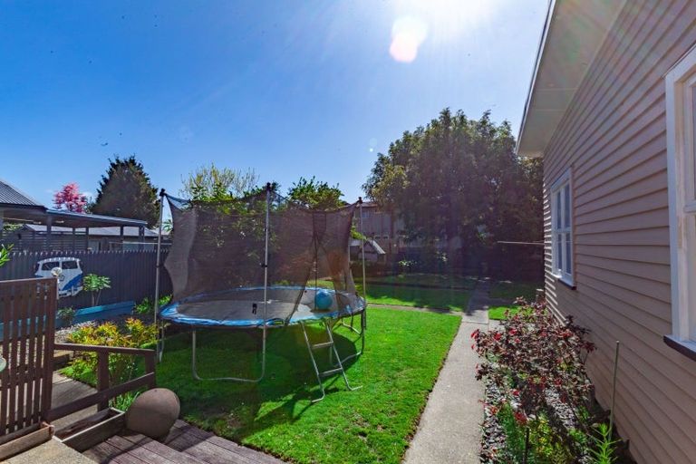 Photo of property in 9 Veronica Avenue, Marewa, Napier, 4110