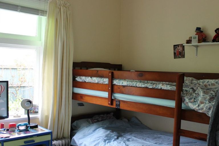 Photo of property in 30 Augustus Street, Carterton, 5713