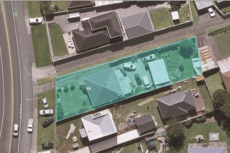 Photo of property in 207 South Road, Spotswood, New Plymouth, 4310