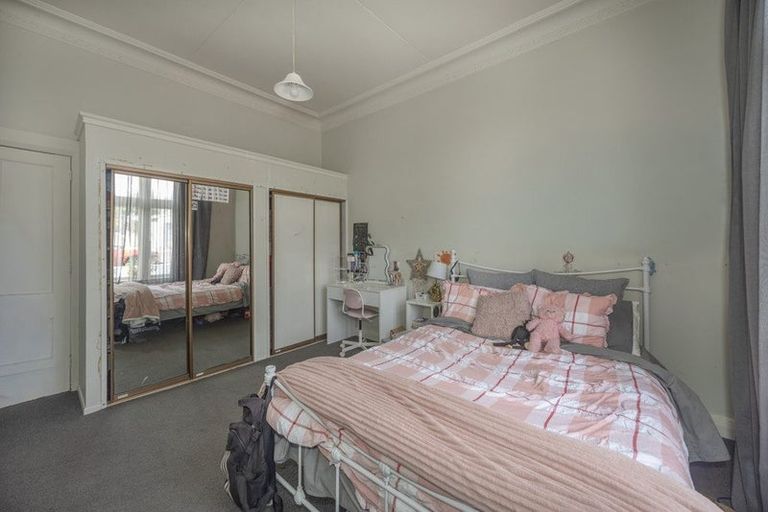 Photo of property in 9 Ure Street, South Hill, Oamaru, 9400