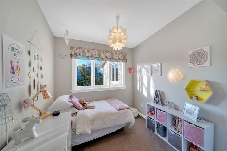 Photo of property in 100 Idris Road, Bryndwr, Christchurch, 8052