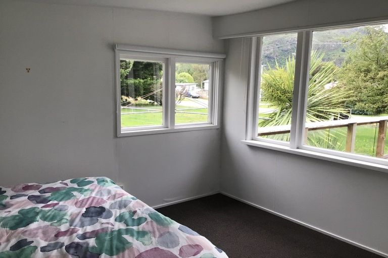 Photo of property in 1 Wesney Terrace, Kingston, Athol, 9793