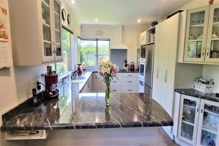 Photo of property in 64 Lea Grove, Levin, 5572