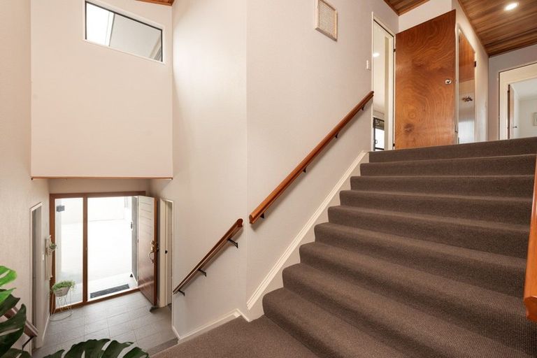 Photo of property in 43 Hillcrest Road, Otumoetai, Tauranga, 3110