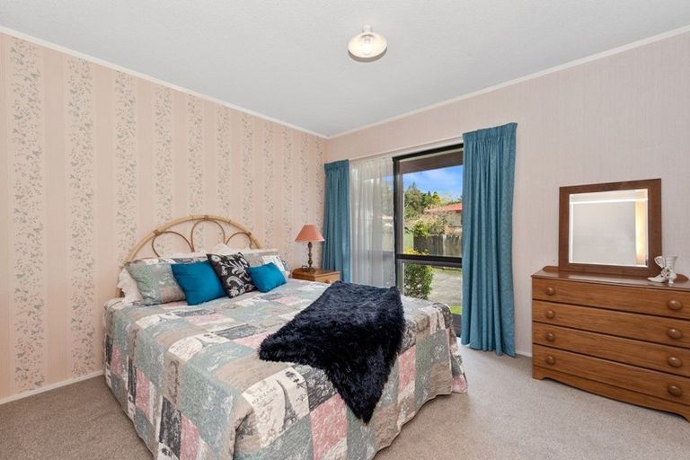 Photo of property in 19 Rigter Place, Enderley, Hamilton, 3214