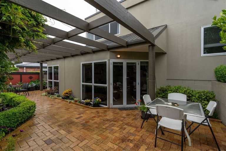 Photo of property in 3 Munro Place, Flagstaff, Hamilton, 3210