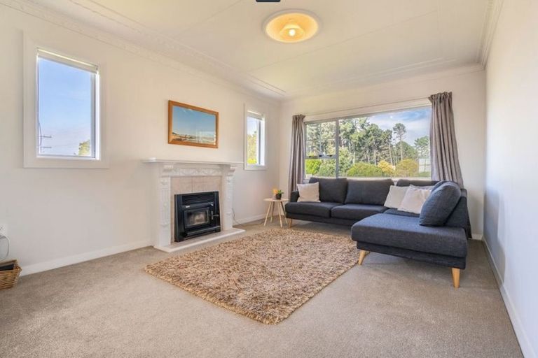 Photo of property in 27 Isadore Road, Saint Clair, Dunedin, 9012