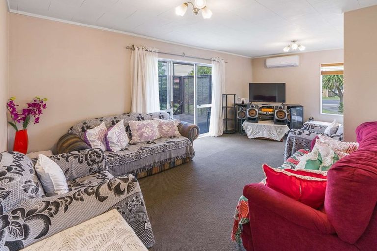 Photo of property in 40 Kahu Street, Utuhina, Rotorua, 3015