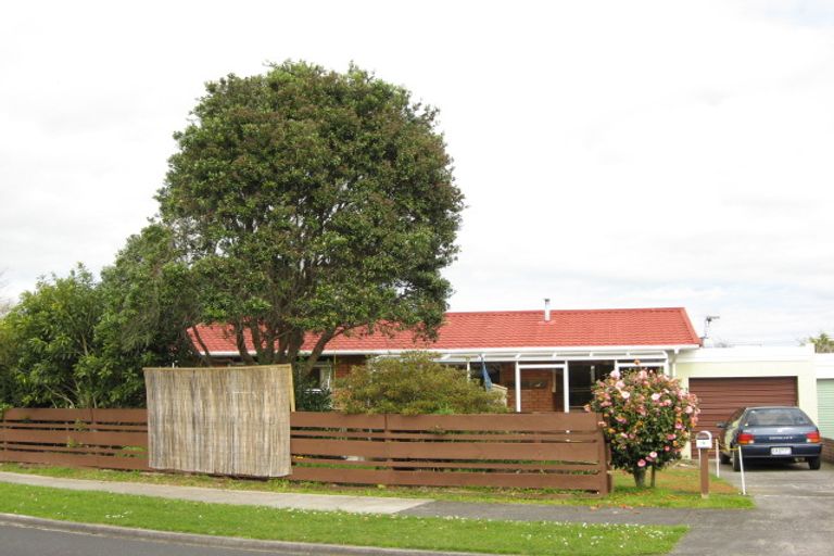 Photo of property in 19a Truby King Street, Merrilands, New Plymouth, 4312