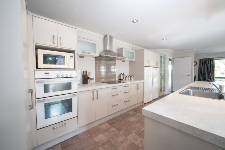 Photo of property in 42 Whitby Street, Clyde, 9330