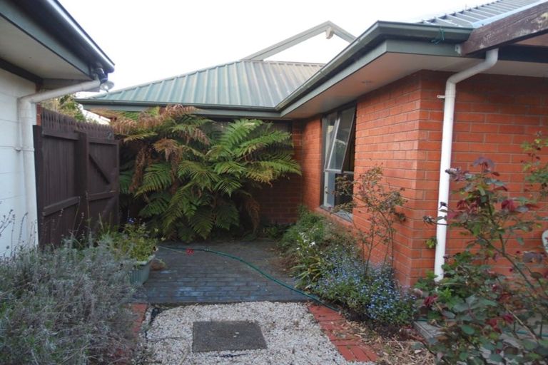 Photo of property in 41 Karnak Crescent, Russley, Christchurch, 8042