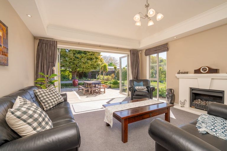 Photo of property in 45 Puriri Street, Riccarton, Christchurch, 8041