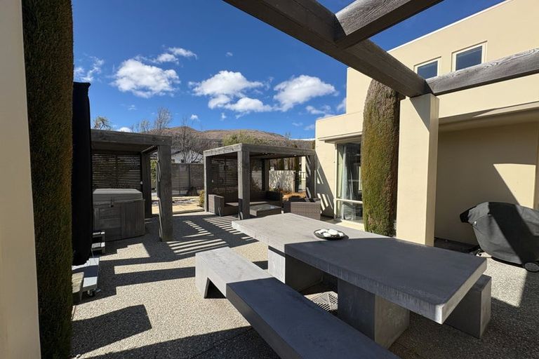 Photo of property in 91 Cotter Avenue, Arrowtown, 9302