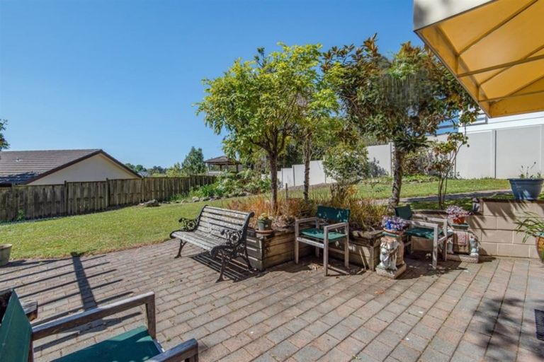 Photo of property in 31 Lingham Crescent, Torbay, Auckland, 0630