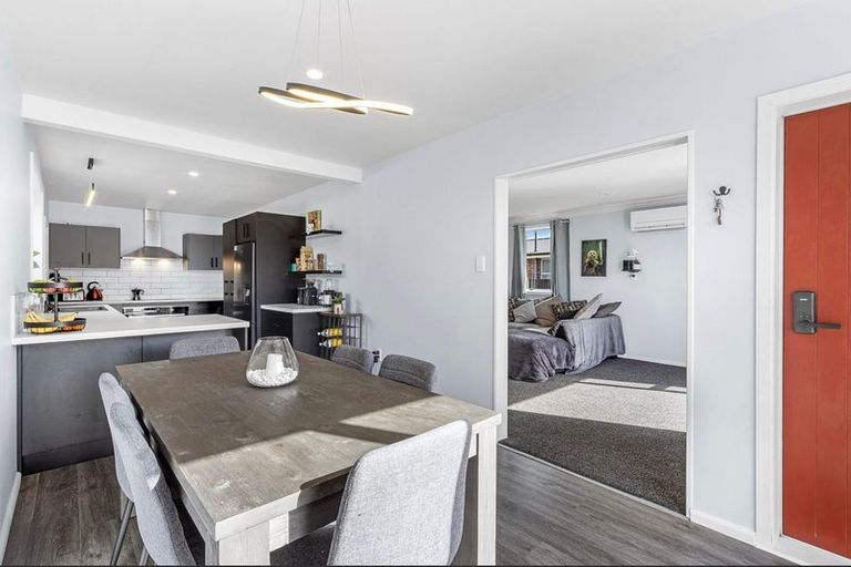 Photo of property in 7 Gregan Crescent, Burnside, Christchurch, 8053