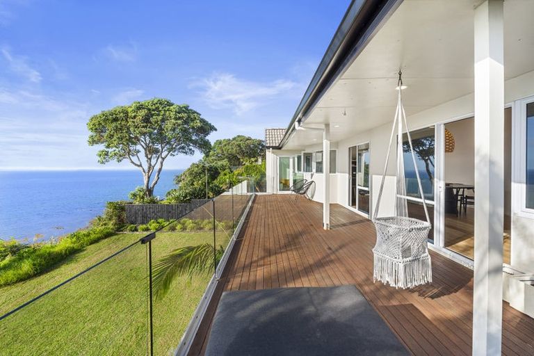 Photo of property in 95 Tiri Road, Tindalls Beach, Whangaparaoa, 0930