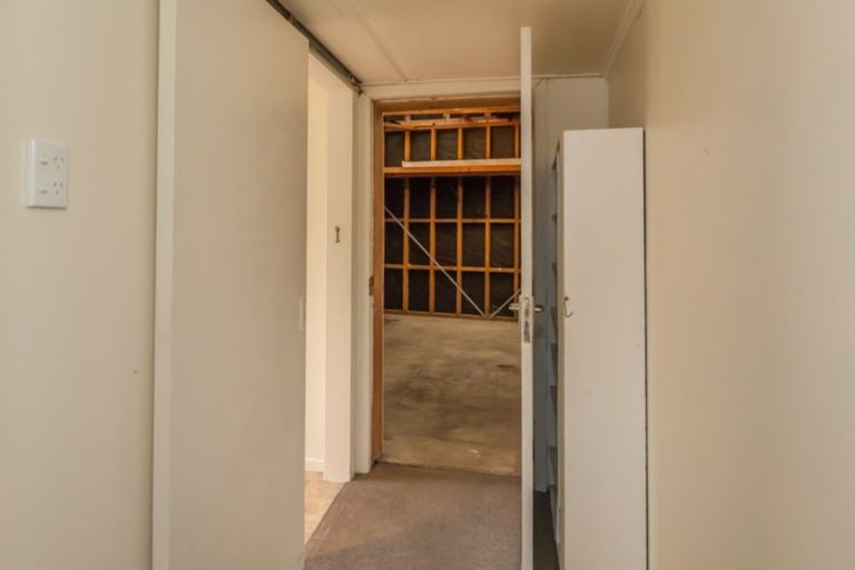 Photo of property in 111 Rua Avenue, Waitarere Beach, Levin, 5510