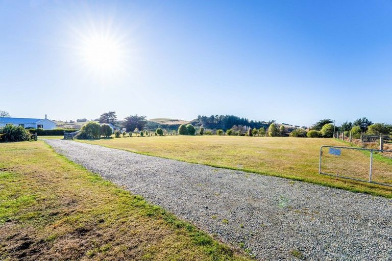 Photo of property in 35 Chester Street, Hampden, 9410