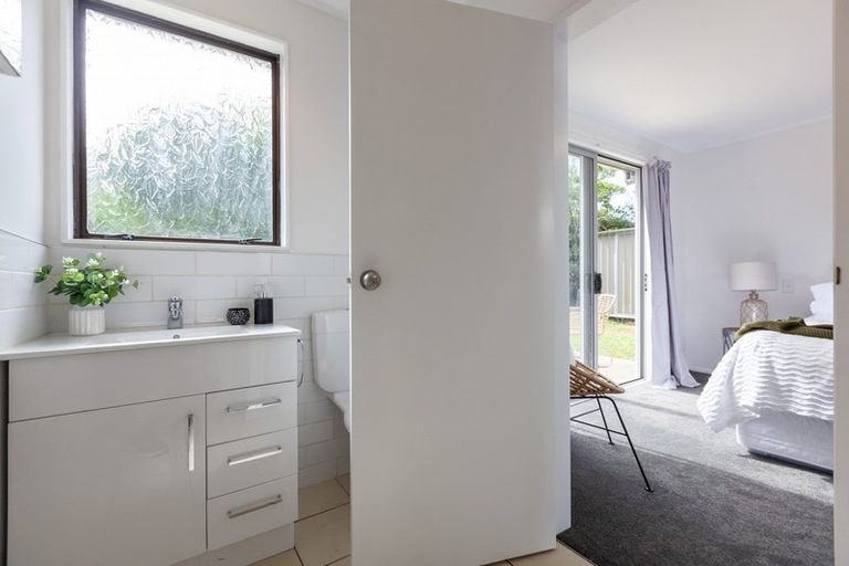 Photo of property in 40 Margaret Road, Raumati Beach, Paraparaumu, 5032