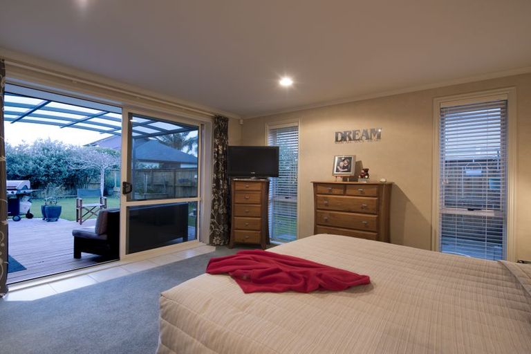 Photo of property in 60 Matemuri Drive, Papamoa Beach, Papamoa, 3118