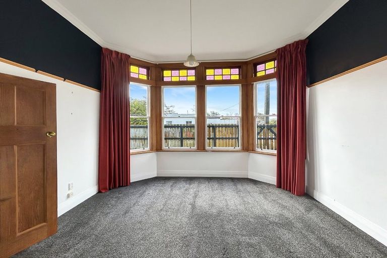 Photo of property in 224 Park Street, Winton, 9720