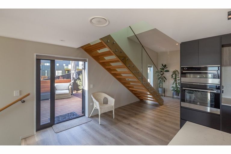 Photo of property in 8 Caldberg Close, Westmorland, Christchurch, 8025