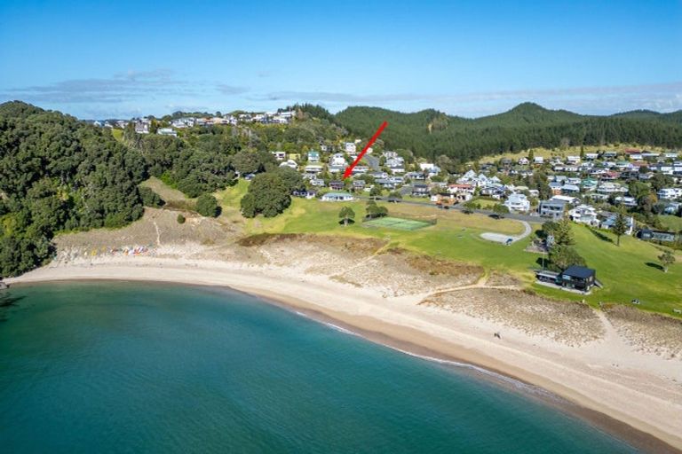 Photo of property in 108 Oratia Place, Onemana, Whangamata, 3691