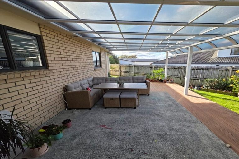 Photo of property in 4b Westglen Place, Ranui, Auckland, 0612