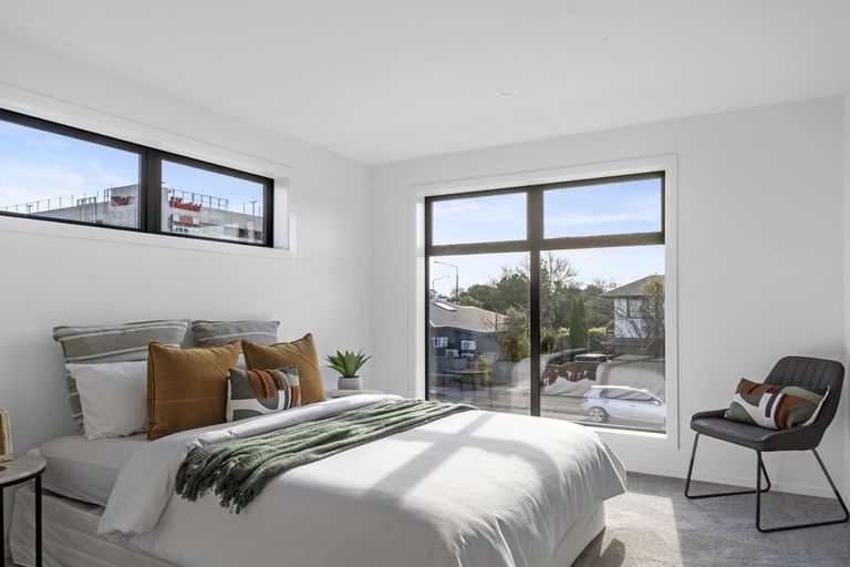 Photo of property in 1/19 Dilworth Street, Riccarton, Christchurch, 8011