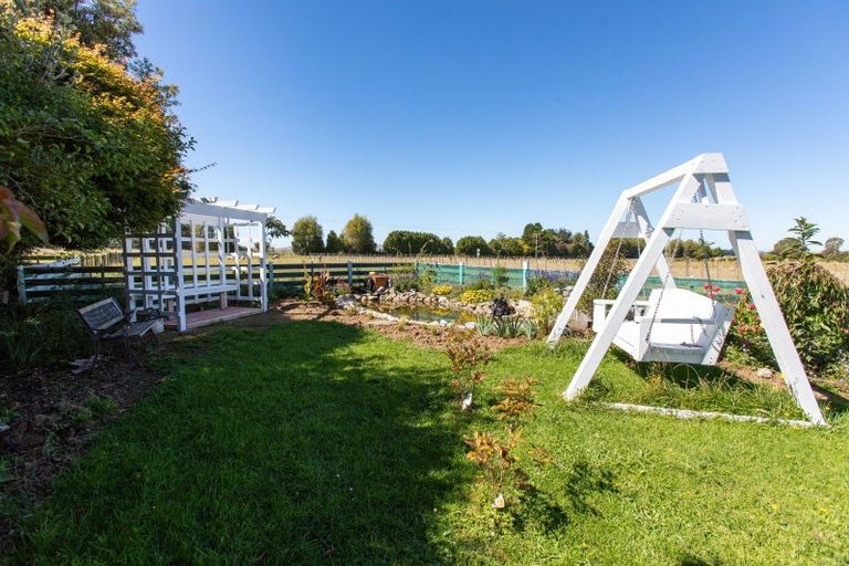 Photo of property in 111 Umutaoroa Road, Dannevirke, 4978