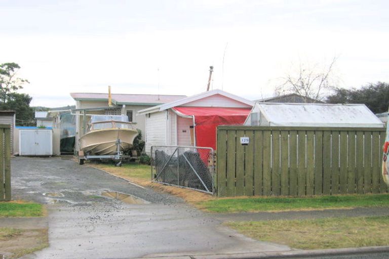 Photo of property in 129 Sharyn Place, Whangamata, 3620