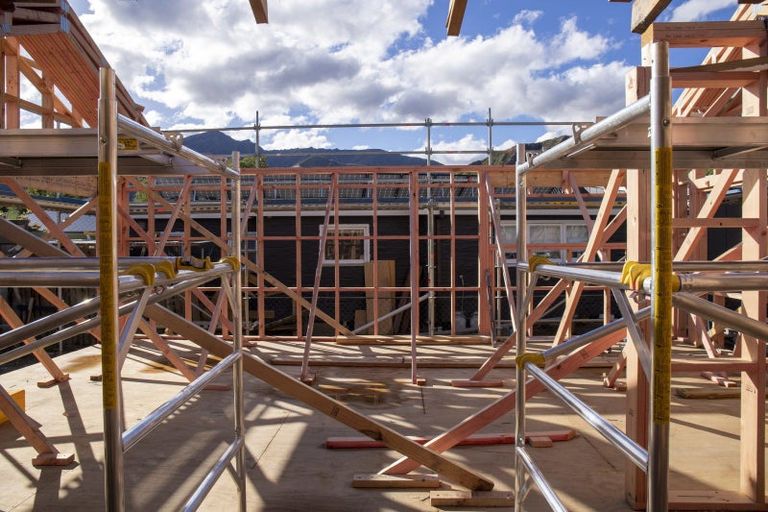 Photo of property in 38 Centennial Avenue, Arrowtown, 9302