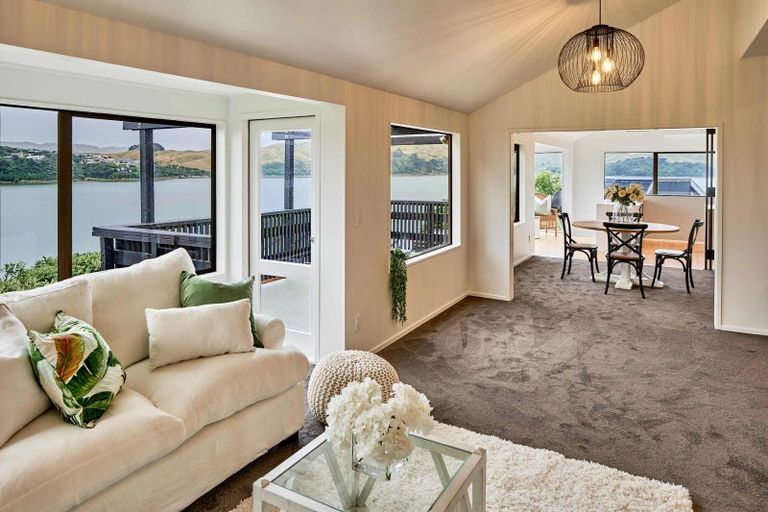 Photo of property in 93 Seaview Road, Paremata, Porirua, 5024